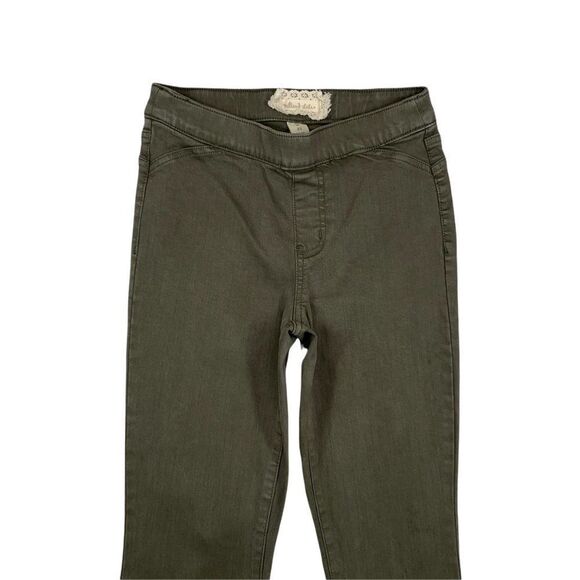 Altar'd State Women's‎ Flare Leg Jeans - Picture 3 of 10